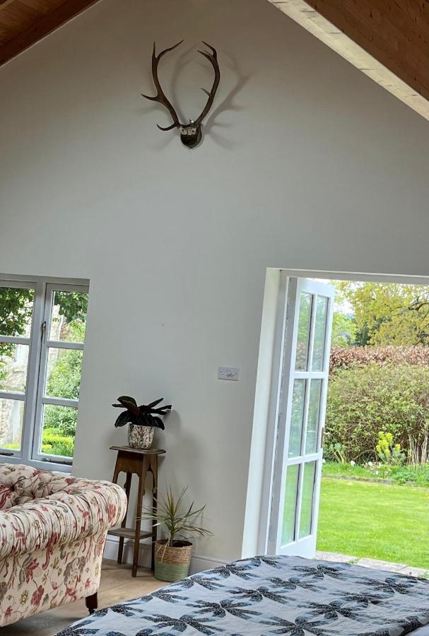 The Billiard - Cosy Country Retreat