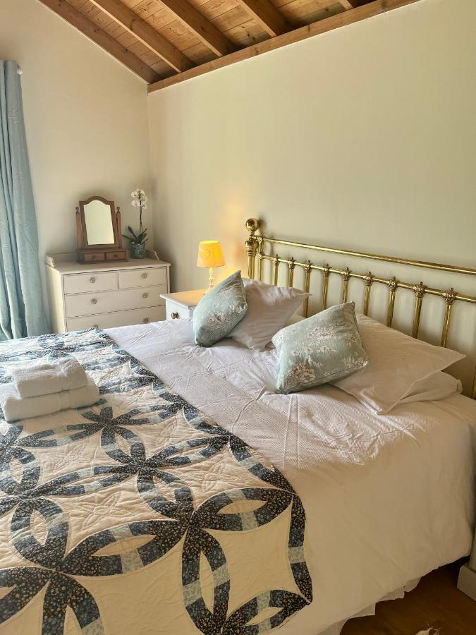 The Billiard - Cosy Country Retreat *